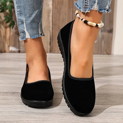 Women’s Comfortable Slip-On Everyday Flats