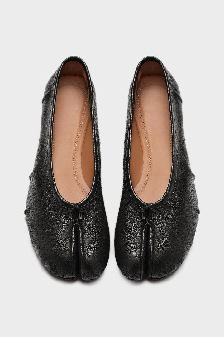 Divide ballet flat