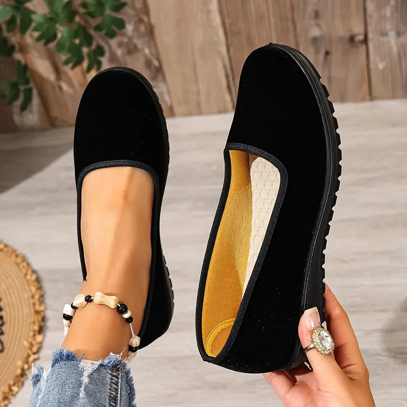 Women’s Comfortable Slip-On Everyday Flats